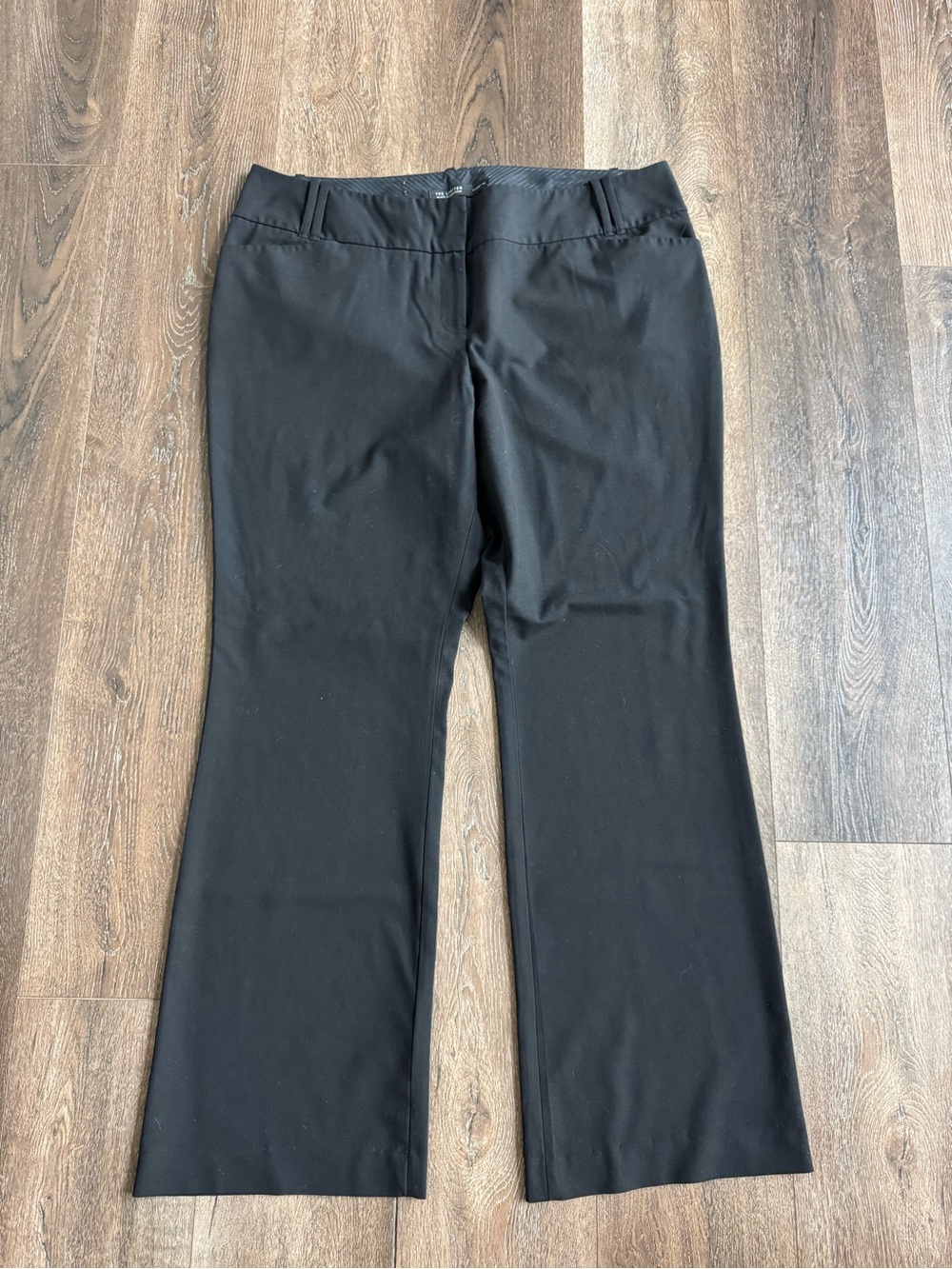 The Limited Black Cassidy Fit Stretch Boot Cut Pants Size Women’s Size 16 LONG